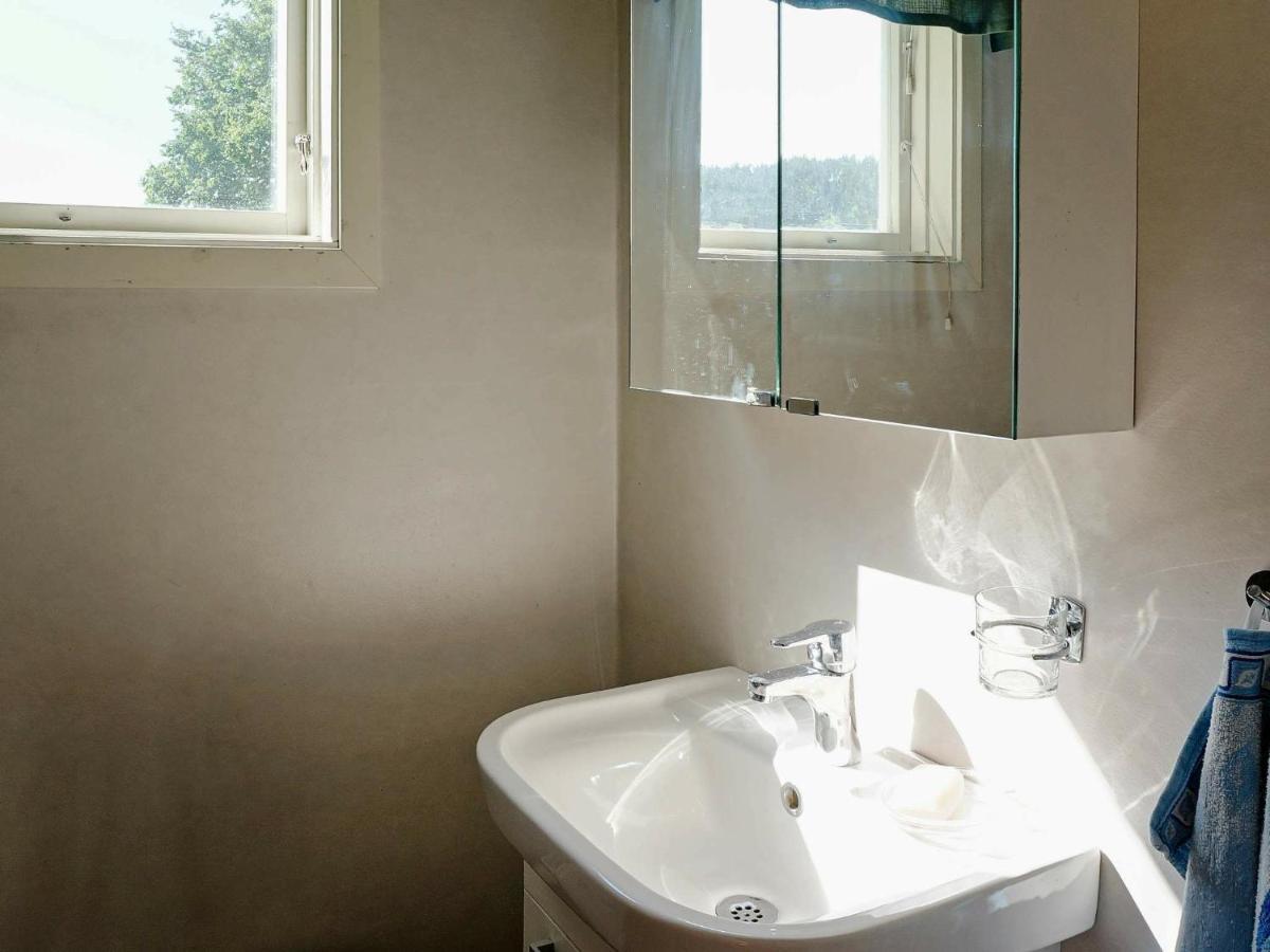 6 Person Holiday Home In 울라레드 외부 사진